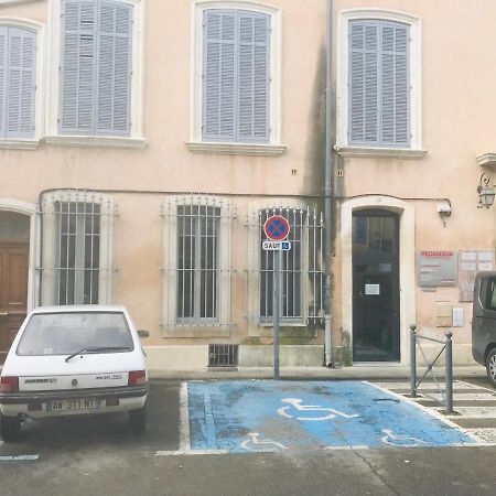 Chambre Privee Totalement Independante Au Coeur De La Ville Carpentras Luaran gambar